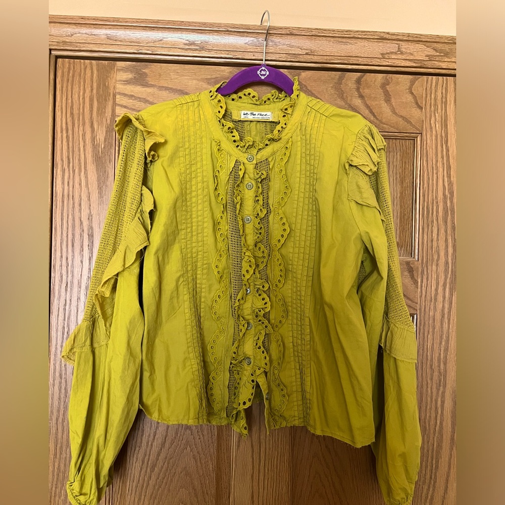 We the free Mar ruffle swing lace top chartreuse large L blouse